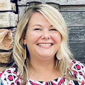 headshot of Stephanie Staffey